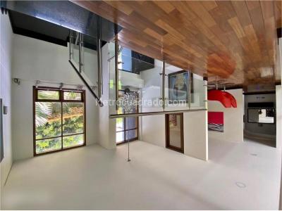 Casa de 4 alcobas en venta en Loma Del Chocho, Envigado, 895 m² · foto 13 de 18