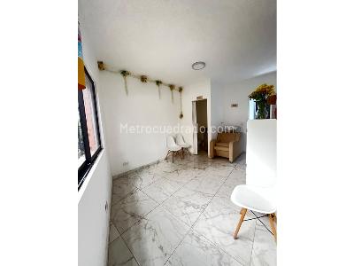 Casa de 3 alcobas en venta en Simon Bolivar, Medellín, 138 m² · foto 4 de 12