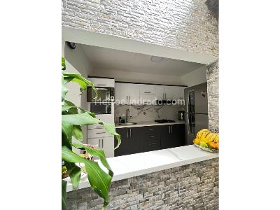 Casa de 3 alcobas en venta en Simon Bolivar, Medellín, 138 m² · foto 5 de 12