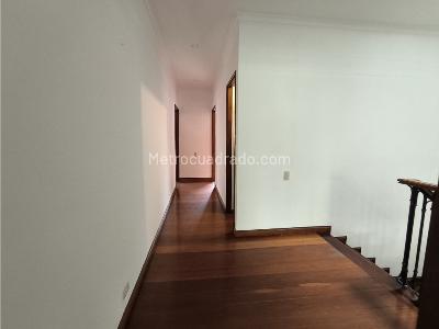 Casa de 4 alcobas en venta en El Poblado, Medellín, 290 m² · foto 9 de 20