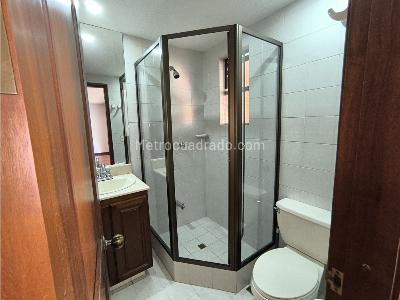 Casa de 4 alcobas en venta en El Poblado, Medellín, 290 m² · foto 17 de 20