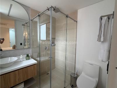 Apartamento de 3 alcobas en venta en Laureles, Medellín, 105 m² · foto 13 de 17