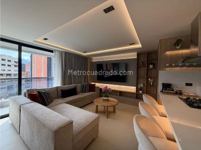 Apartamento de 3 alcobas en venta en Laureles, Medellín, 105 m² · foto 3 de 17