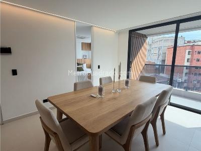 Apartamento de 3 alcobas en venta en Laureles, Medellín, 105 m² · foto 4 de 17