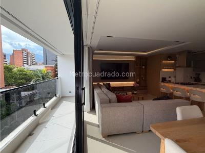 Apartamento de 3 alcobas en venta en Laureles, Medellín, 105 m² · foto 5 de 17