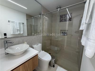 Apartamento de 3 alcobas en venta en Laureles, Medellín, 105 m² · foto 8 de 17
