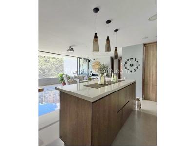 Apartamento en venta en Loma De Las Brujas, Envigado · foto 4 de 13