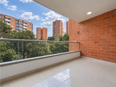 Apartamento de 3 alcobas en venta en Tranversal Intermedia, Envigado, 135 m² · foto 2 de 20