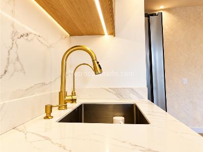Apartamento de 3 alcobas en venta en Cerro Nutibara, Medellín, 144 m² · foto 2 de 20