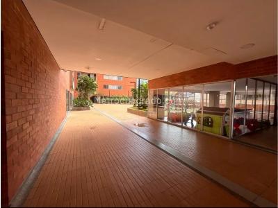 Apartamento de 2 alcobas en venta en Niquia, Bello, 55 m² · foto 12 de 13