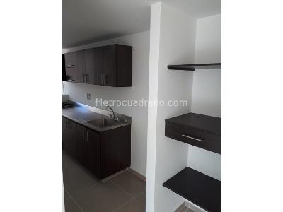 Apartamento de 2 alcobas en venta en Niquia, Bello, 55 m² · foto 3 de 13