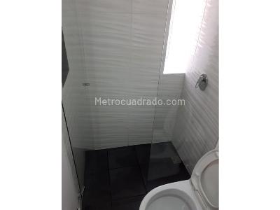 Apartamento de 2 alcobas en venta en Niquia, Bello, 55 m² · foto 5 de 13
