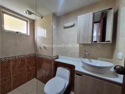 Apartamento en venta en Centro, Envigado · foto 7 de 18