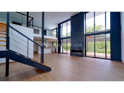 Casa de 3 alcobas en venta en Loma Del Escobero, Envigado, 300 m² · foto 5 de 20