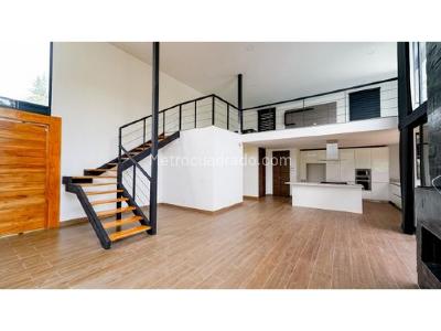 Casa de 3 alcobas en venta en Loma Del Escobero, Envigado, 300 m² · foto 9 de 20