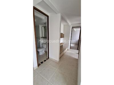 Apartamento de 3 alcobas en venta en El Porvenir, Itagüí, 64 m² · foto 9 de 13