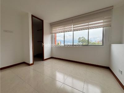 Apartamento en venta en Cumbres, Envigado · foto 10 de 18