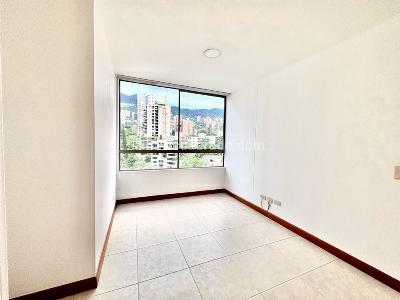 Apartamento de 3 alcobas en venta en El Poblado, Medellín, 130 m² · foto 14 de 20