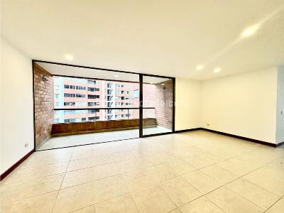 Apartamento de 3 alcobas en venta en El Poblado, Medellín, 130 m² · foto 5 de 20