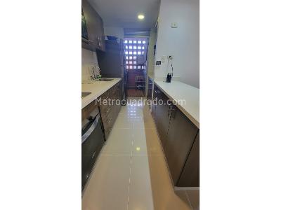 Apartamento de 3 alcobas en venta en San Jose, Sabaneta, 86 m² · foto 2 de 18