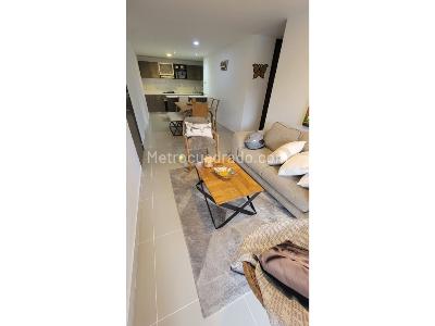 Apartamento de 3 alcobas en venta en San Jose, Sabaneta, 86 m² · foto 6 de 18