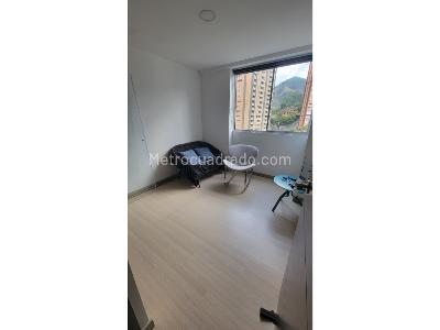 Apartamento de 3 alcobas en venta en San Jose, Sabaneta, 86 m² · foto 11 de 18