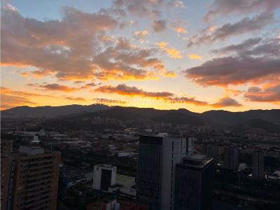 Apartamento de 3 alcobas en venta en Ciudad Del Rio, Medellín, 119 m² · foto 14 de 19