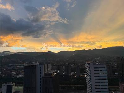 Apartamento de 3 alcobas en venta en Ciudad Del Rio, Medellín, 119 m² · foto 16 de 19