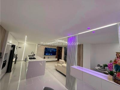 Apartamento de 3 alcobas en venta en Ciudad Del Rio, Medellín, 119 m² · foto 4 de 19