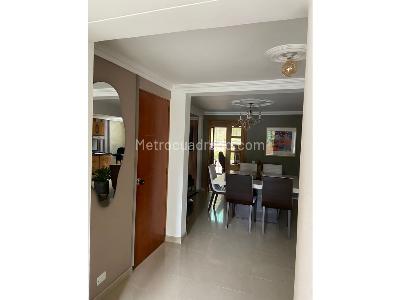 Casa de 4 alcobas en venta en El Escobero, Envigado, 168 m² · foto 6 de 20