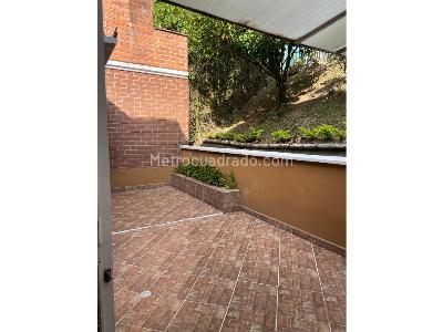 Casa de 4 alcobas en venta en El Escobero, Envigado, 168 m² · foto 19 de 20