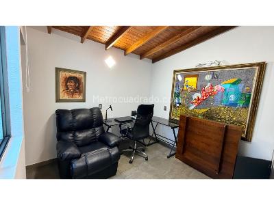Casa de 3 alcobas en venta en Pan De Azucar, Sabaneta, 136 m² · foto 14 de 19