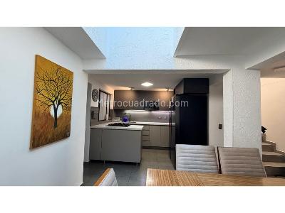 Casa de 3 alcobas en venta en Pan De Azucar, Sabaneta, 136 m² · foto 3 de 19