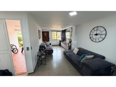 Casa de 3 alcobas en venta en Pan De Azucar, Sabaneta, 136 m² · foto 6 de 19