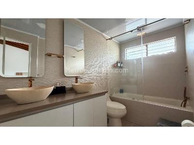 Casa de 3 alcobas en venta en Pan De Azucar, Sabaneta, 136 m² · foto 7 de 19