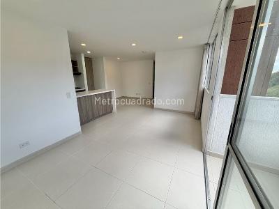 Apartamento en venta en El Poblado, Medellín · foto 6 de 14