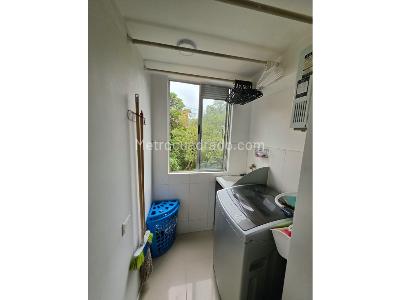 Apartamento en venta en Centro De La Moda, Itagüí · foto 11 de 19