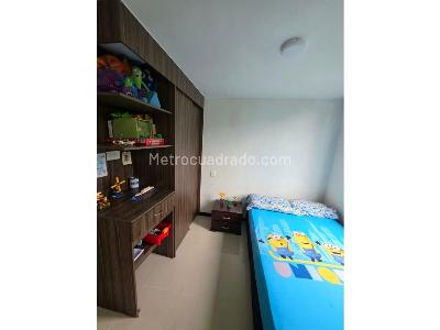 Apartamento en venta en Centro De La Moda, Itagüí · foto 2 de 19