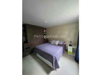 Apartamento en venta en Centro De La Moda, Itagüí · foto 4 de 19