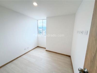 Apartamento de 3 alcobas en venta en Camino Verde, Envigado, 69 m² · foto 9 de 10