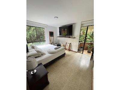 Apartamento en venta en El Poblado, Medellín · foto 8 de 13