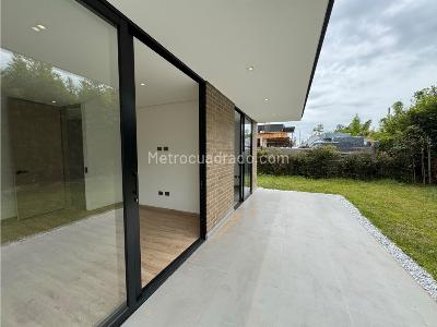 Casa de 4 alcobas en venta en Llano Grande, Rionegro, 500 m² · foto 18 de 20