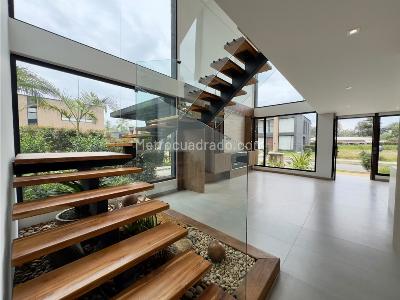 Casa de 4 alcobas en venta en Llano Grande, Rionegro, 500 m² · foto 7 de 20
