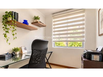 Apartamento de 3 alcobas en venta en San Lucas, Medellín, 98 m² · foto 4 de 11