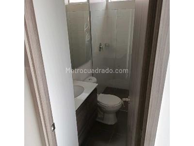 Apartamento de 3 alcobas en venta en Asdesillas, Sabaneta, 75 m² · foto 16 de 20