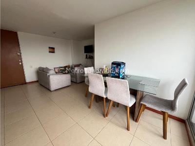 Apartamento en venta en Robledo, Medellín · foto 2 de 16