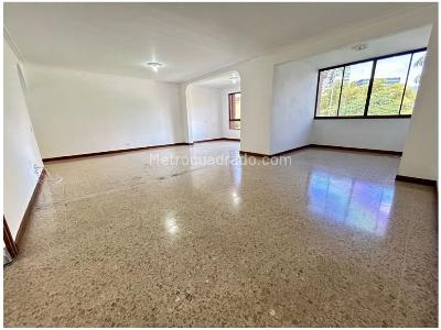 Apartamento en venta en Milla De Oro, Medellín · foto 2 de 15