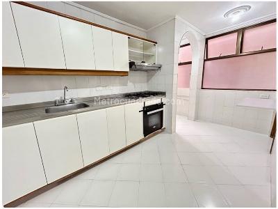 Apartamento en venta en Milla De Oro, Medellín · foto 5 de 15