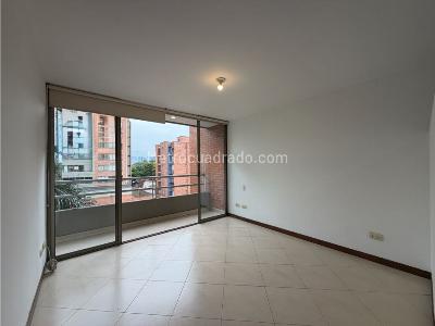 Apartaestudio en venta en Patio Bonito, Medellín, 62 m² · foto 10 de 14