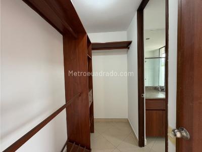 Apartaestudio en venta en Patio Bonito, Medellín, 62 m² · foto 13 de 14